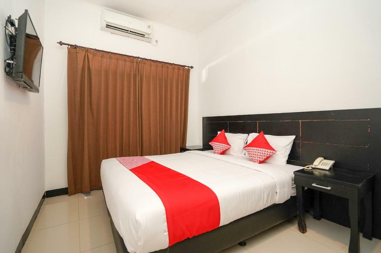 Oyo 969 Penginapan Darma I Surabaya Exteriör bild