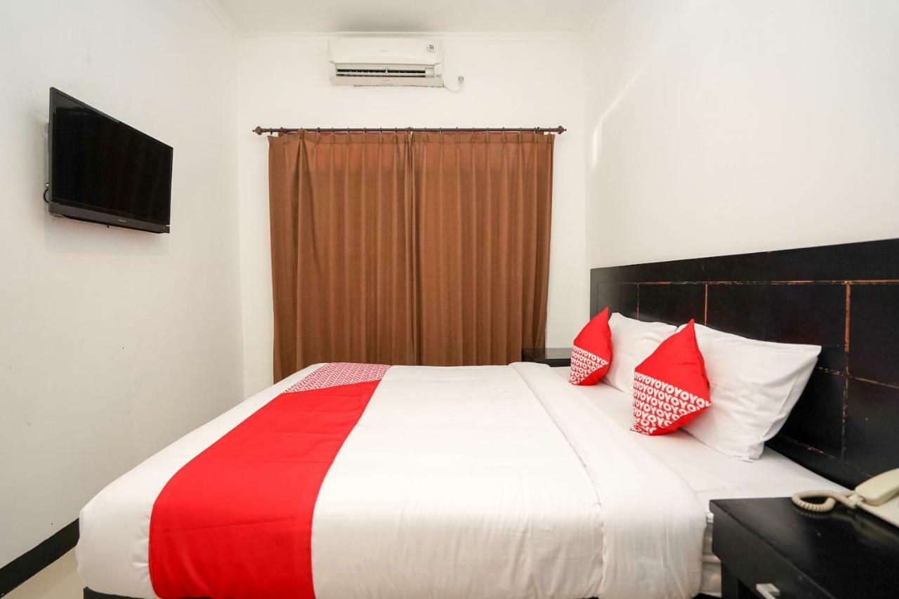 Oyo 969 Penginapan Darma I Surabaya Exteriör bild