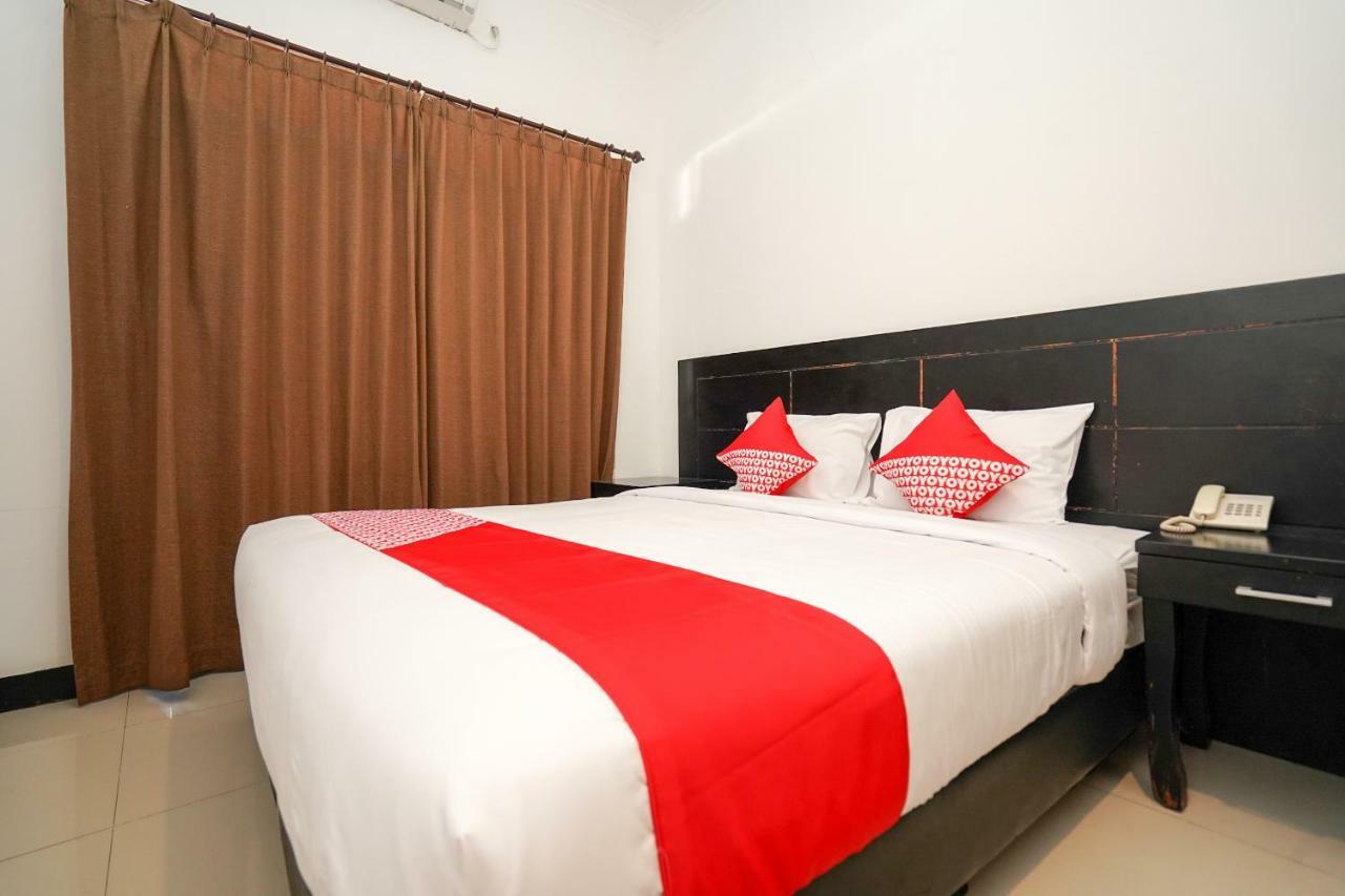 Oyo 969 Penginapan Darma I Surabaya Exteriör bild