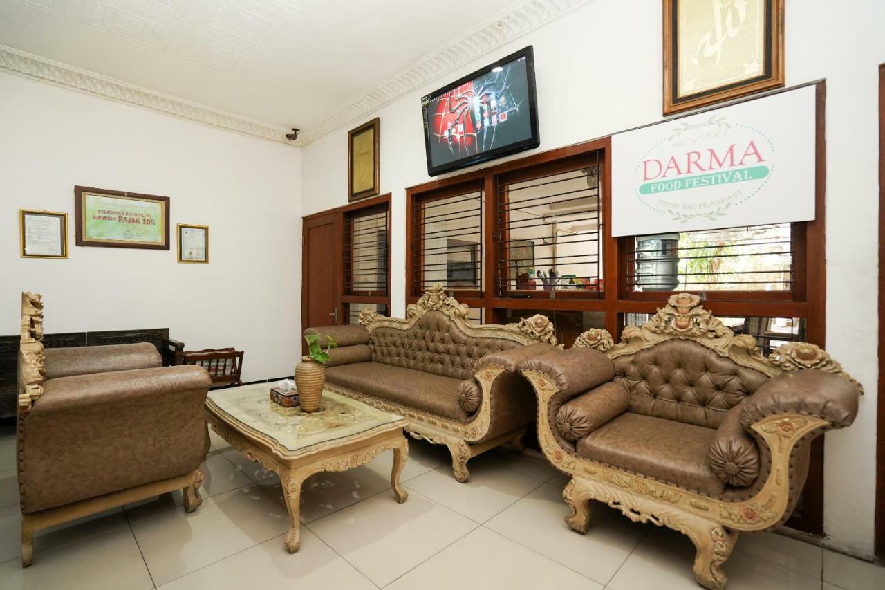 Oyo 969 Penginapan Darma I Surabaya Exteriör bild